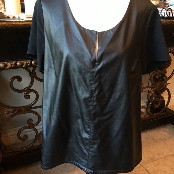 V NECK Leather Looking Top - Picture 6 of 16
